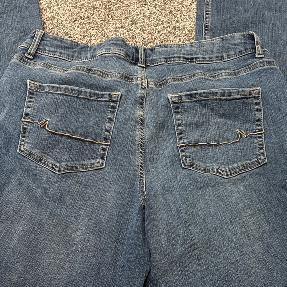 Maurices size 14 & 14 long Women's blue Jeans. 2 pairs - Picture 12 of 12
